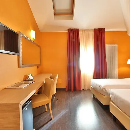 Hotell Western Piemontese Bergamo